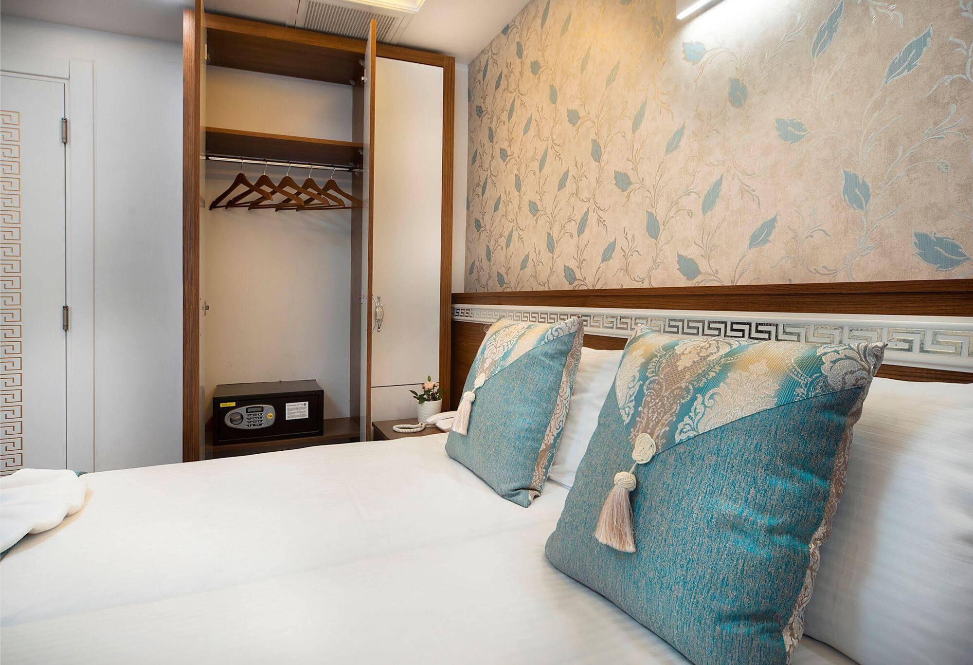 Lika Hotel Istanbul Eksteriør bilde